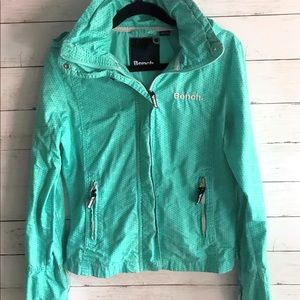 π΄SOLDπ΄ BENCH Jacket